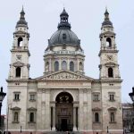 Zie de Sint Stefanus Basiliek
